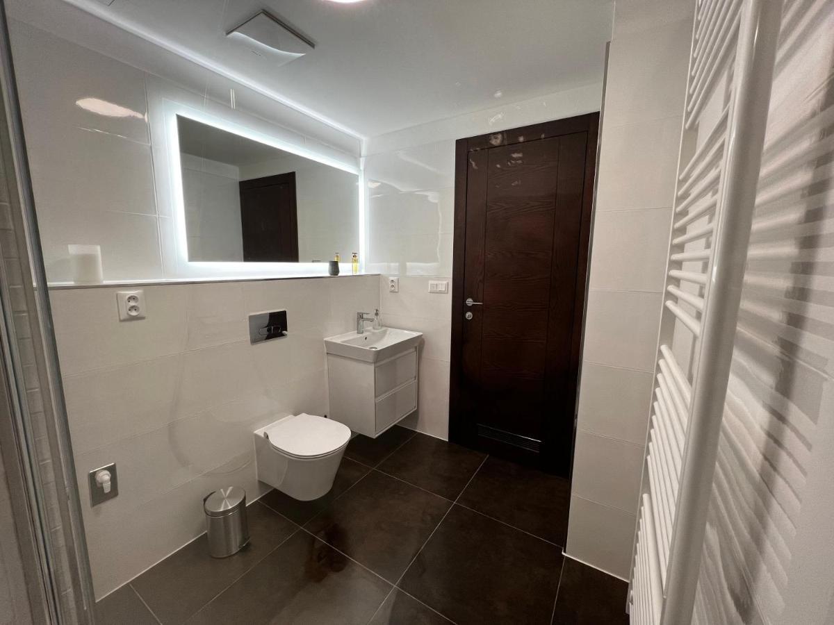 Apartman U Satoshiho ออลอโมตซ์ ภายนอก รูปภาพ